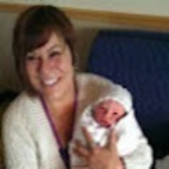 Meet your Posher, Lynn - Picture 1 of 1